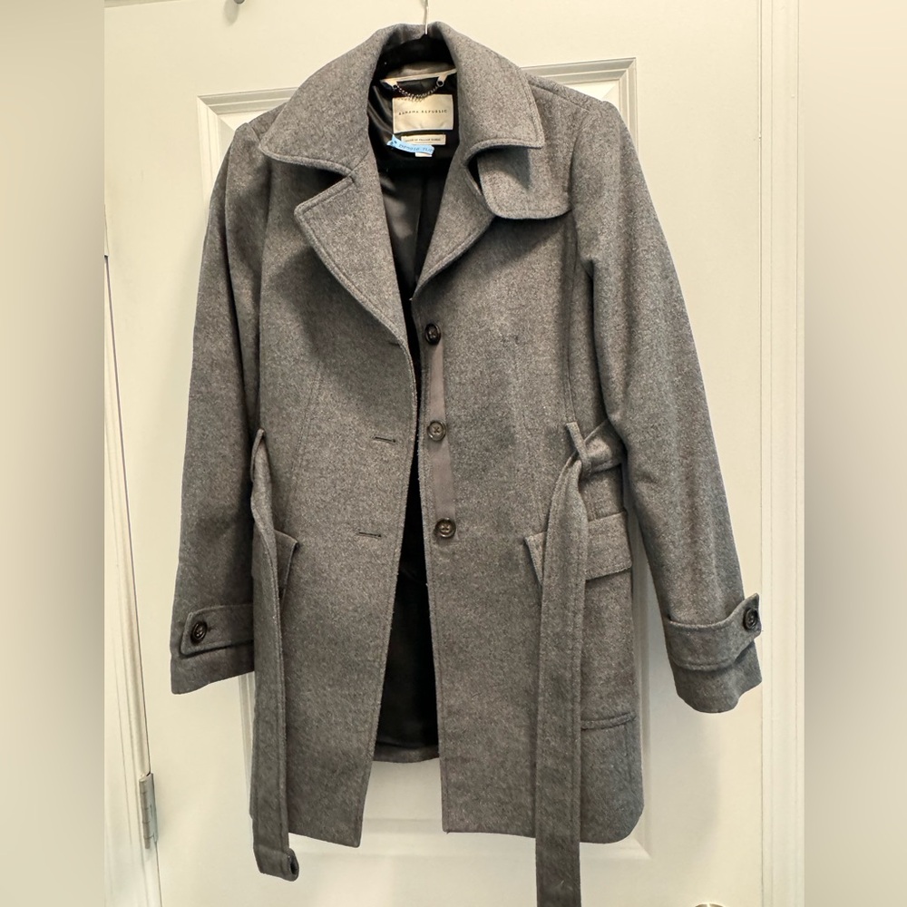 Banana Republic women’s pea coat